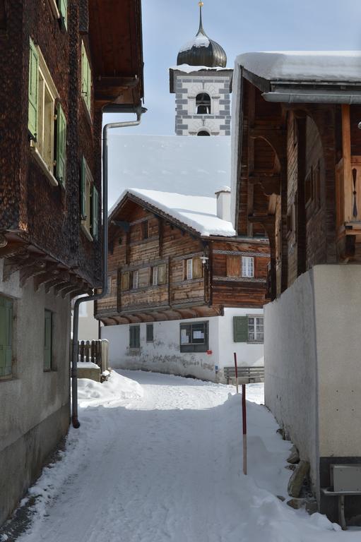 Hotel Alpina Lumbrein Esterno foto